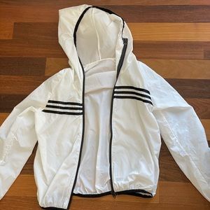 White adidas vintage rain jacket! Size small